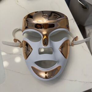 Dr Dennis Gross LED Light Therapy Mask